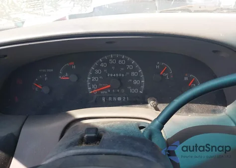 1998 Ford F-150 Standard/Xl/Xlt из США, поврежденный, VIN 1FTZF1724WNC20174